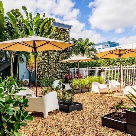Up Midtown Motel Miami Exterior photo